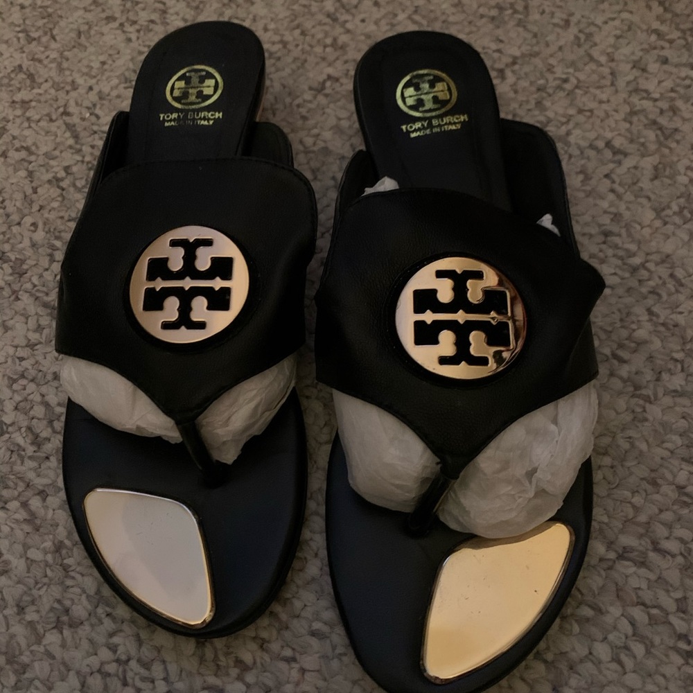 Thong slip on sandals